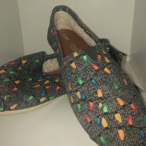 Holiday Light Toms